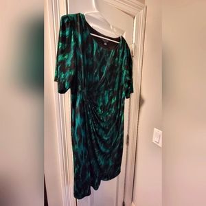 Connected Apparel Sz 22 Faux Wrap Dress